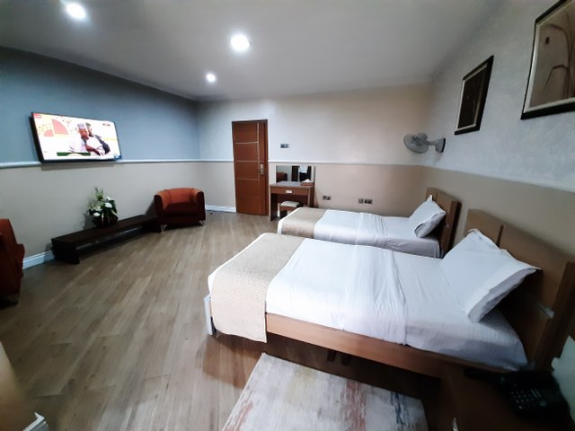 Grande Royale Double Bed